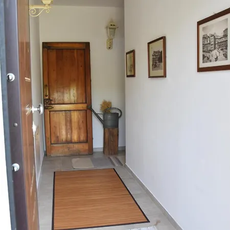 Adama Bed & Breakfast