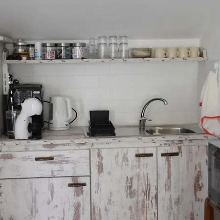 Adama Bed & Breakfast